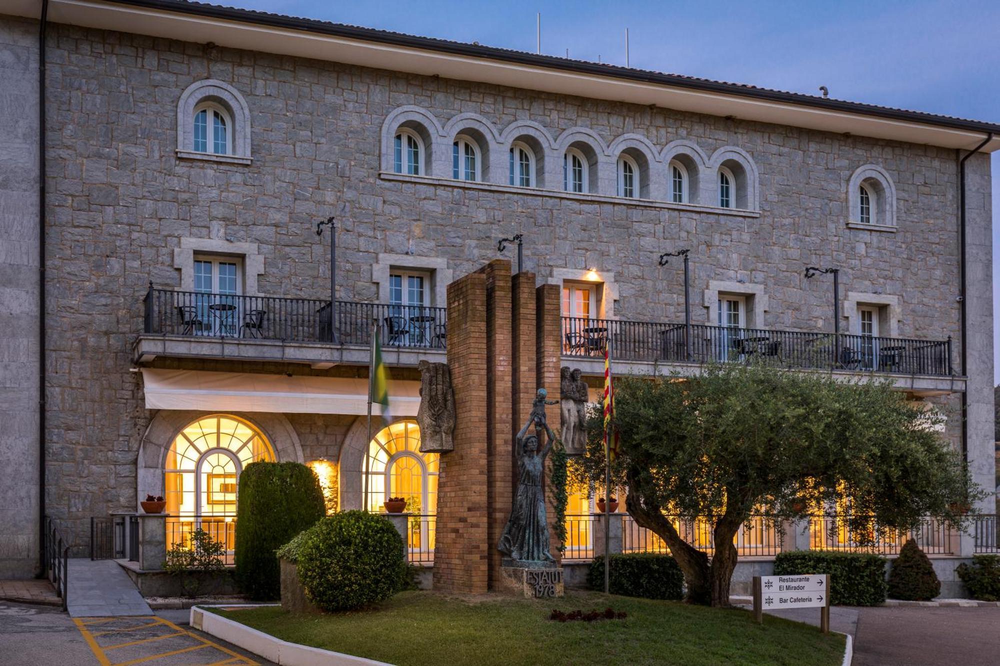 Parador De Vic-Sau Tavernoles Exterior photo